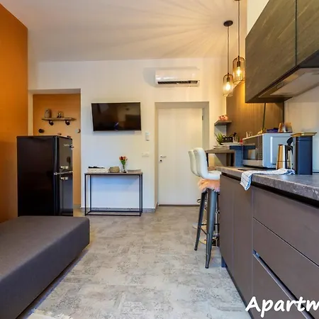 Apartman Place4u#1⋆new⋆central Location⋆parking⋆awesome *