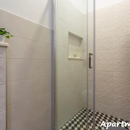 Apartment Place4u#1⋆new⋆central Location⋆parking⋆awesome