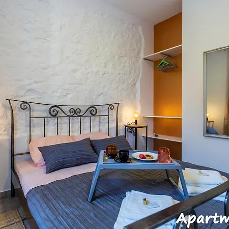 Place4U I Stylish Central Apartment In Pula Pula